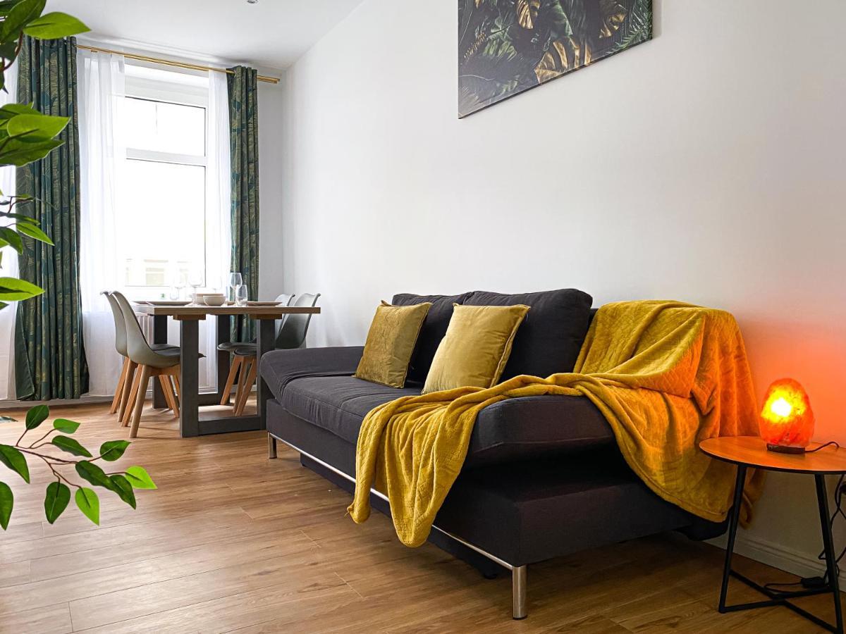 Lejlighed Freundliche Mit Regendusche, Kueche, Waschmaschine&trockner, Tv, Wlan Leipzig