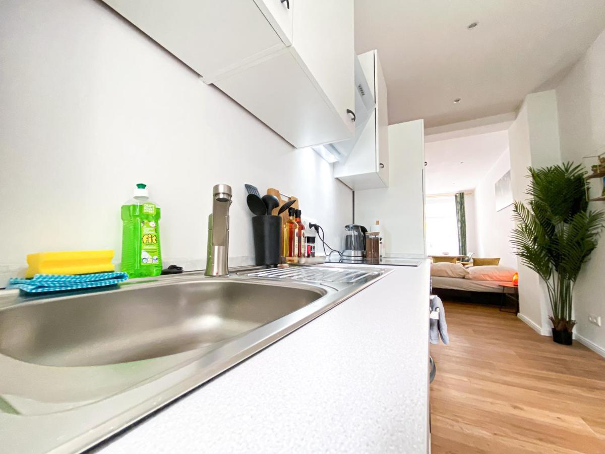 Freundliche Mit Regendusche, Kueche, Waschmaschine&trockner, Tv, Wlan Lejlighed Leipzig