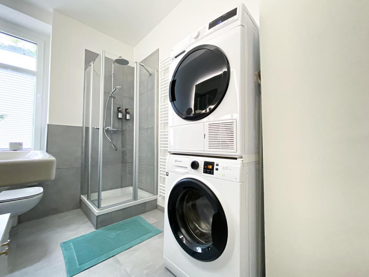 Apartment Freundliche Mit Regendusche, Kueche, Waschmaschine&trockner, Tv, Wlan *