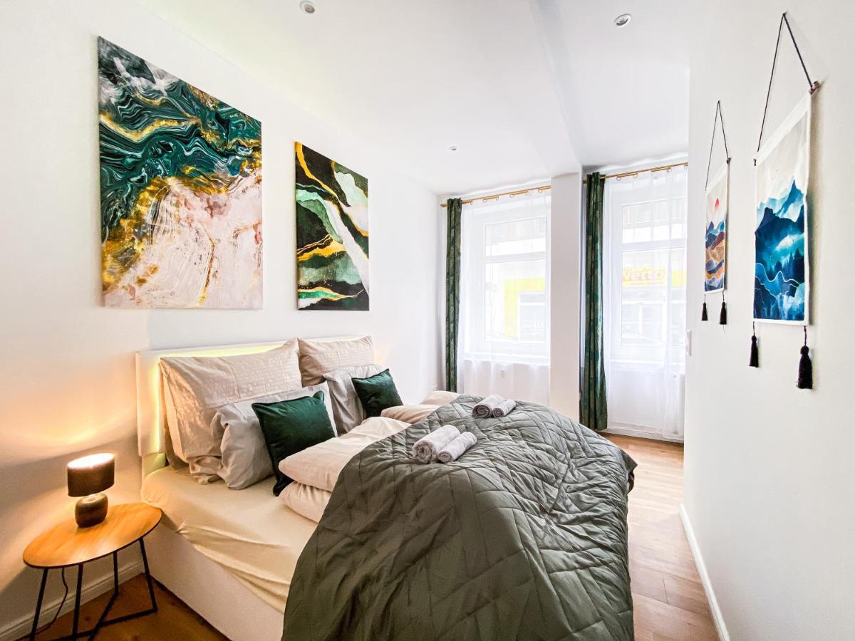 Freundliche Mit Regendusche, Kueche, Waschmaschine&trockner, Tv, Wlan Lejlighed